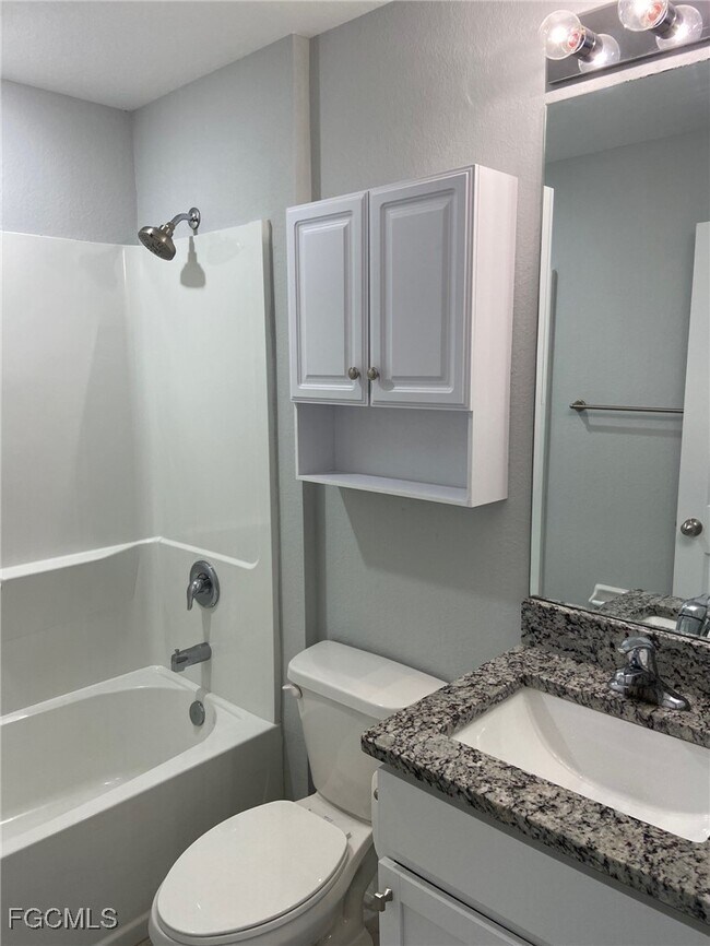 Foto del edificio - 2837 NW 24th Ave