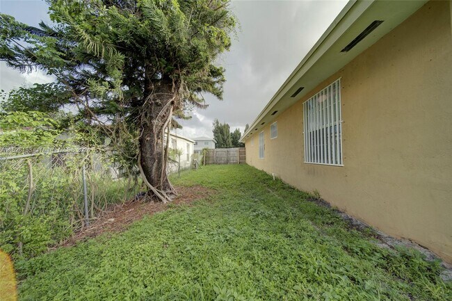 Foto del edificio - 10450 SW 172nd St