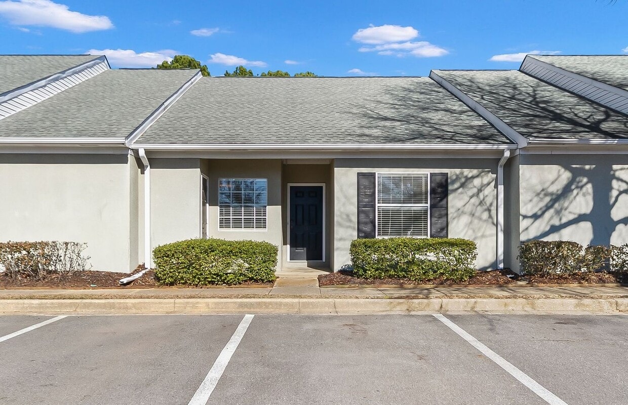 2 Bed 2 Bath - 2 Bed 2 Bath