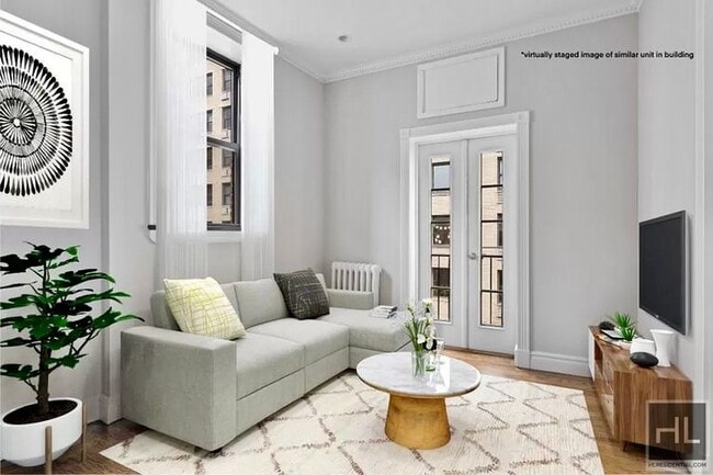 Building Photo - E 35TH ST.