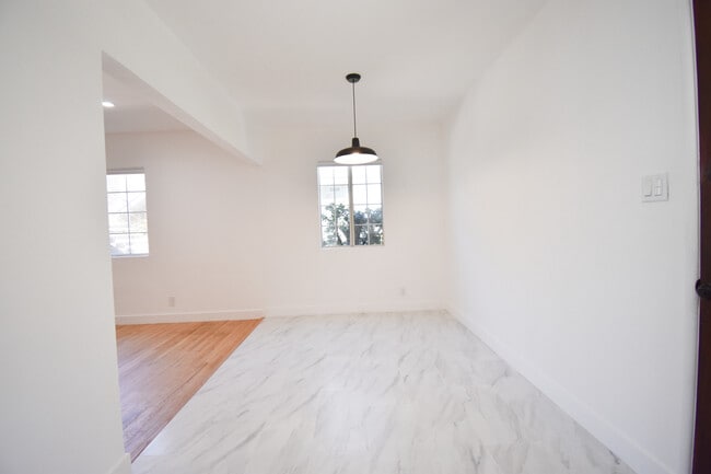 Foto del edificio - 1570 N Verdugo Rd