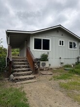 Building Photo - 625 E 5th Ave