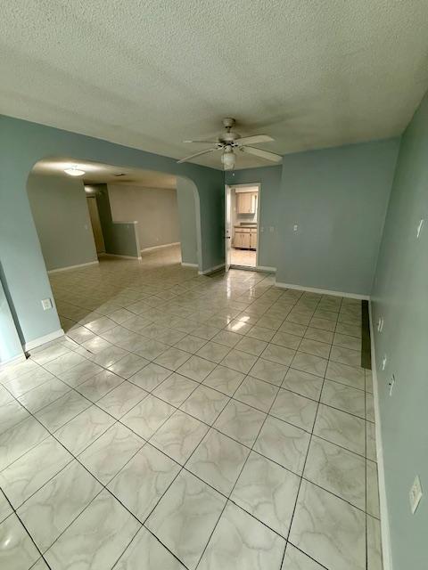 Foto del edificio - 11 Hemlock Circle Ter