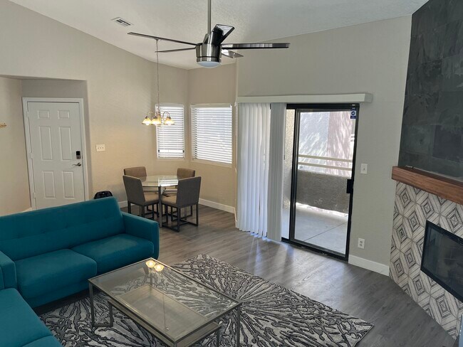 Building Photo - 5044 S Rainbow Blvd
