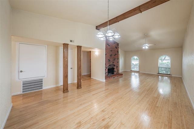 Foto del edificio - 5605 Squires Dr