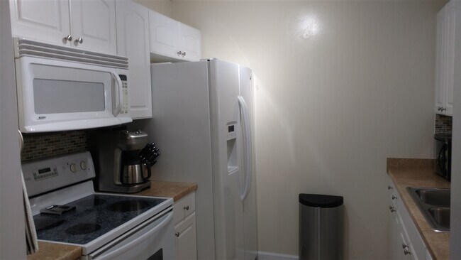 Foto del edificio - 2477 Emerald Ridge Loop