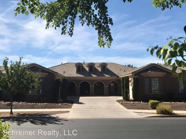 Building Photo - 20209 E Avenida Del Valle