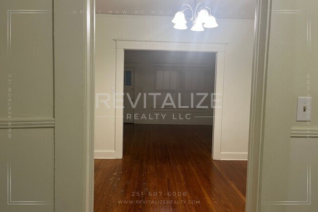 Foto del edificio - Charming Lower Midtown Cottage