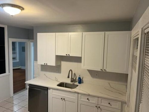 Foto del edificio - 132 Homes Ave