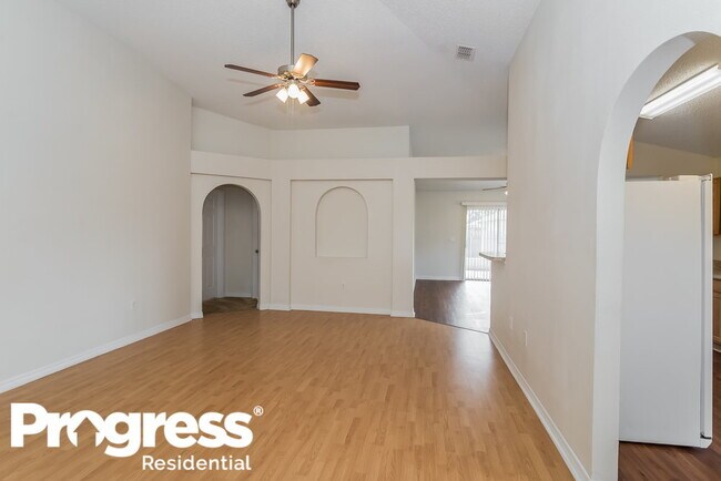 Building Photo - 3003 Valkyrie Rd