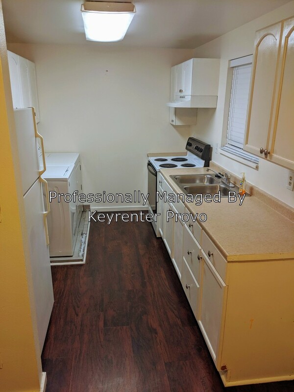 Foto del edificio - 823 W Heather Ln