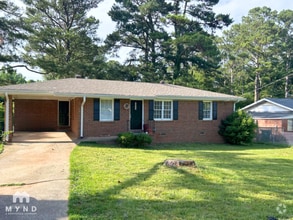 Building Photo - 3444 Linecrest Rd