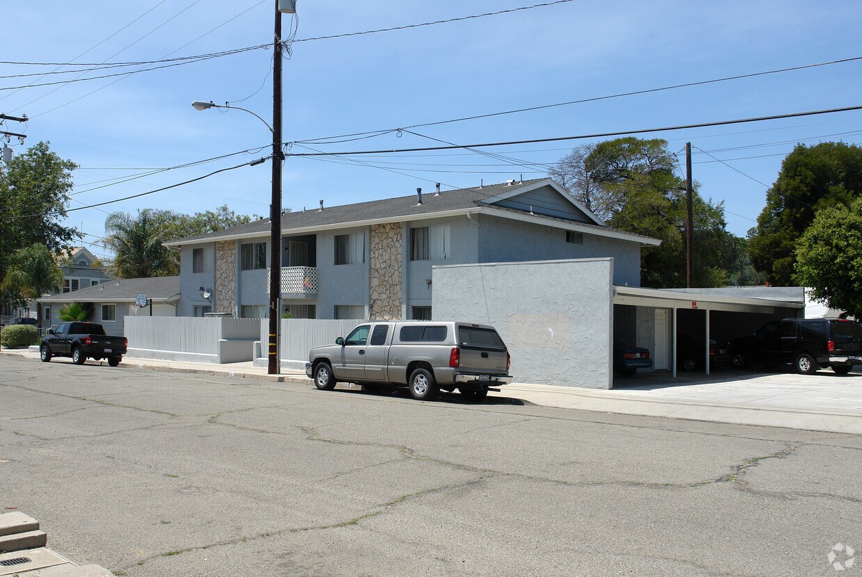 Foto del edificio - 221 N 8th St