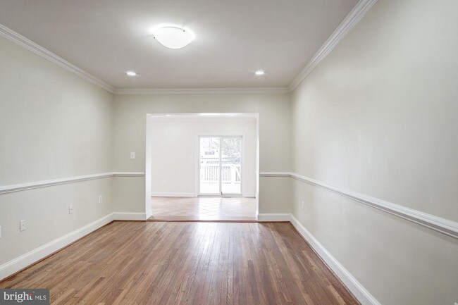 Foto del edificio - 1812 37th St NW