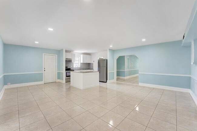 Foto del edificio - 700 NW 2nd Ter