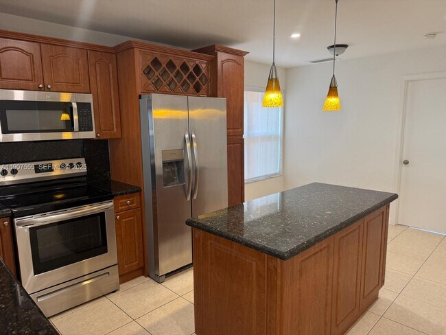 Foto del edificio - 15530 SW 26th Terrace