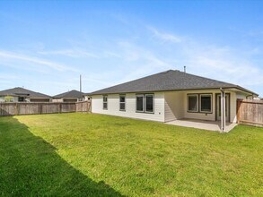 Building Photo - 1702 Maclane Ct