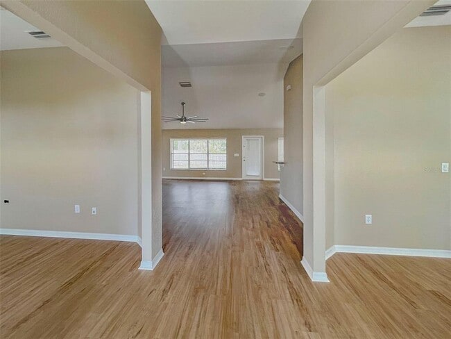 Foto del edificio - 3012 Kacher Rd