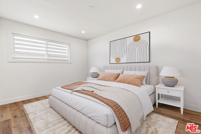 Foto del edificio - 2400 Vanderbilt Ln