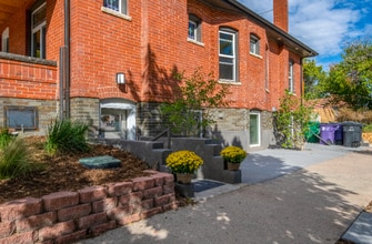 Building Photo - 3903 N Bryant St