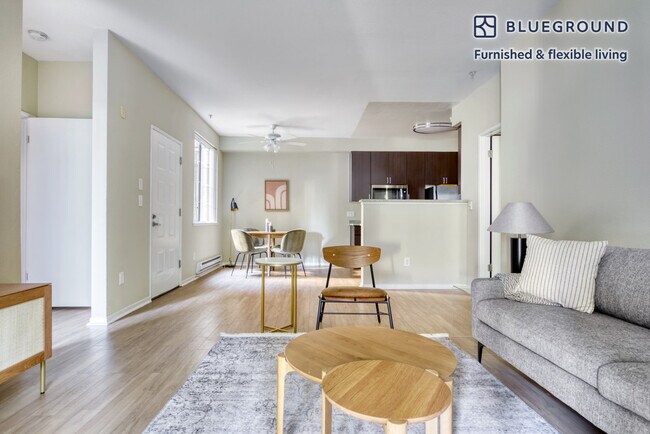 Building Photo - 506 Railway Ave
