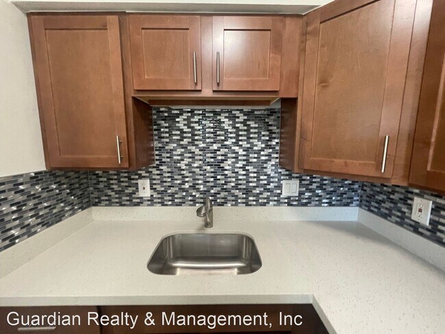 Building Photo - 1 br, 1 bath House - 1721 E Moreland #1