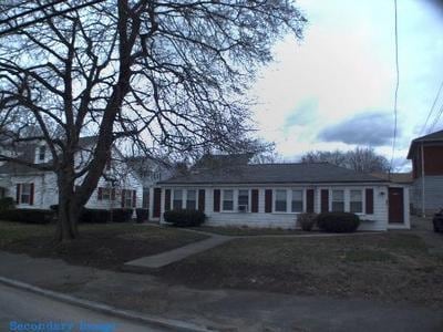 Building Photo - 528 Academy Ave