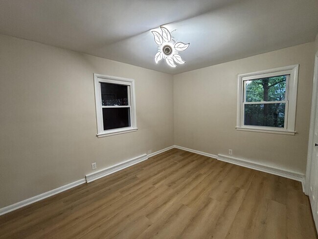 Foto del edificio - Cozy Flint Home with Fenced Yard & Pet-Friendly - Perfect for You!