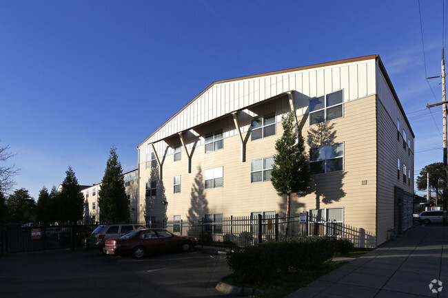 Foto del edificio - McCuller Crossing Apartments