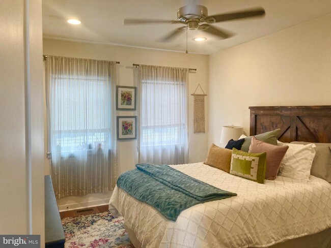 Foto del edificio - 845 Cameron St