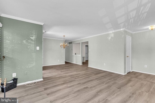 Building Photo - 271 Andover Pl