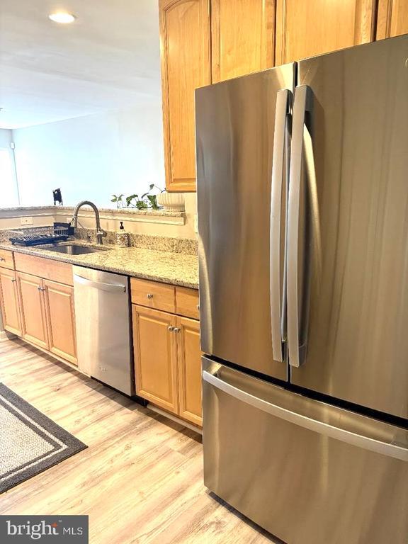 Foto del edificio - 25340 Lake Mist Square