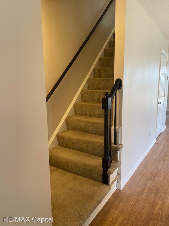Building Photo - 2 br, 2 bath House - FRANCISCO WAY, 386