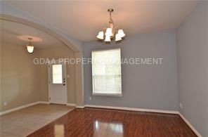 Building Photo - 303 Arrowhead Trl