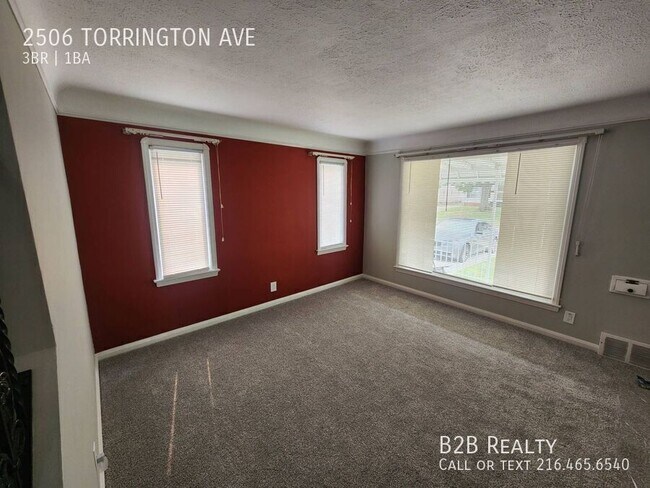 Foto del edificio - 2506 Torrington Ave