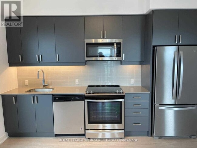 Building Photo - 8 Nahani Way