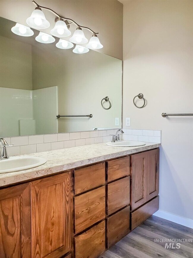 Building Photo - Pirate Cove