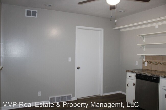 Foto del edificio - 2 br, 1 bath House - 2700 Knox Dr