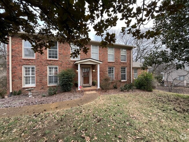 Building Photo - 5010 Regent Dr