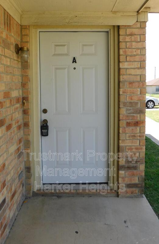 Foto del edificio - 3103 Courtney Ln