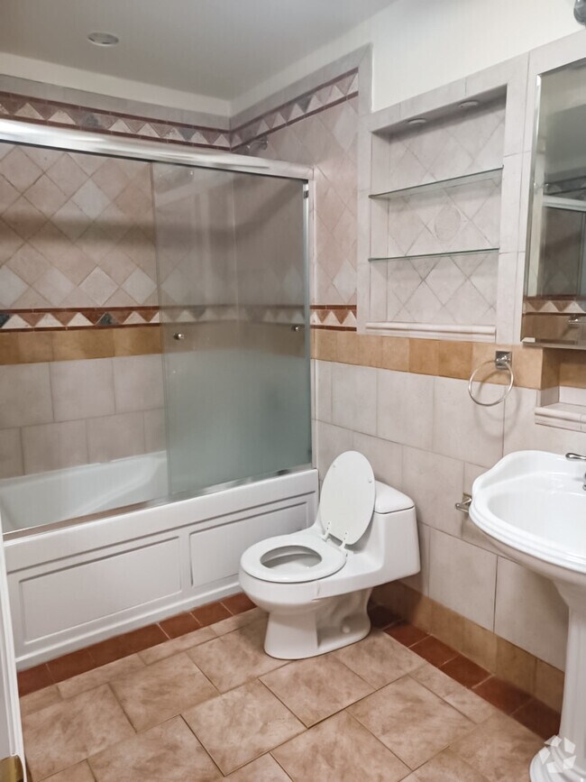 Union Street Historic District Studio Apartments for Rent