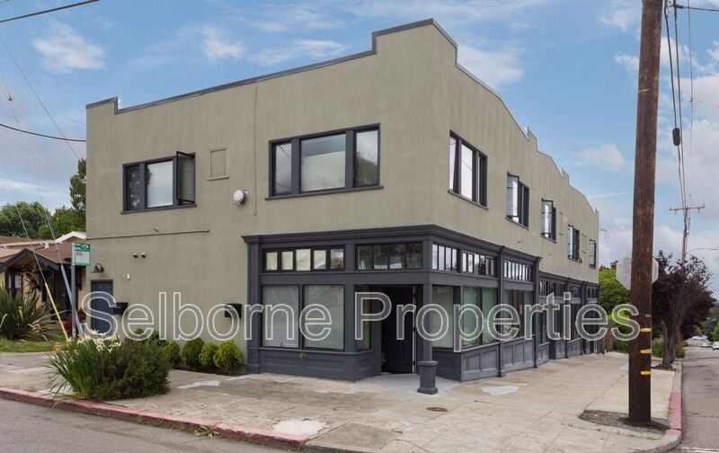Primary Photo - 5208 Fleming Ave