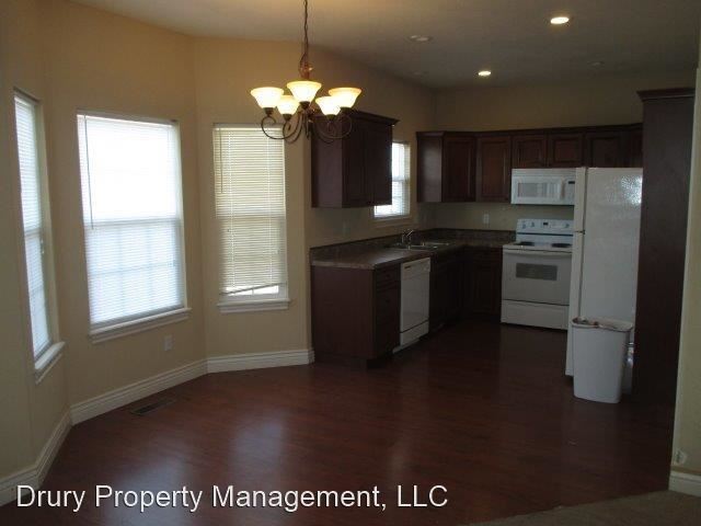 Foto del edificio - 3 br, 2 bath House - 2013 N Cedarwood Ct
