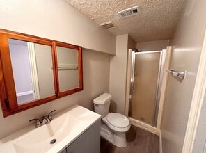 Building Photo - 507 N Houston