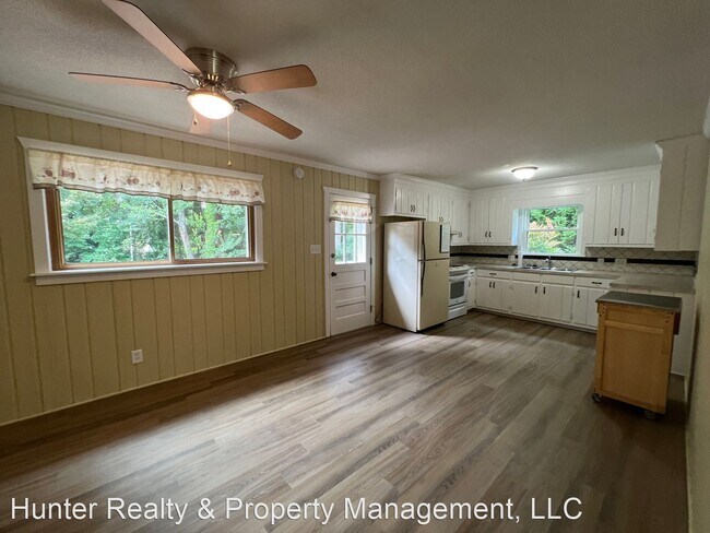 Foto del edificio - 3 br, 2 bath House - 280 Hillsboro Drive