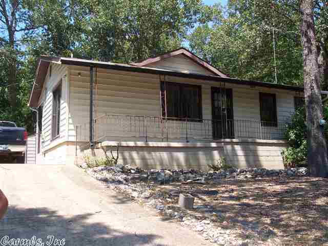 Primary Photo - 7 Arapaho Rd