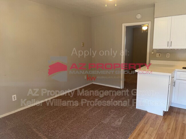 Foto del edificio - 6738 N 55th Ave