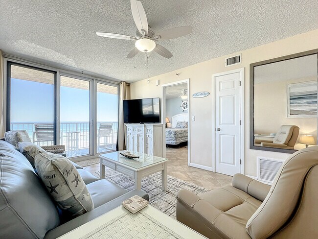 Building Photo - Oceania Beach Club 306
