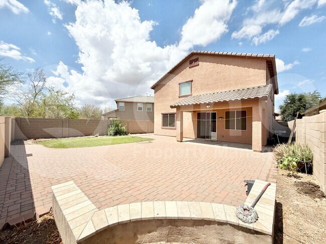 Building Photo - 4559 S Antonio