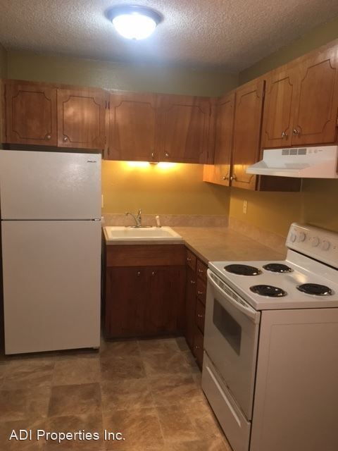 Building Photo - 1 br, 1 bath House - 3336 SE 9th Ave. #6